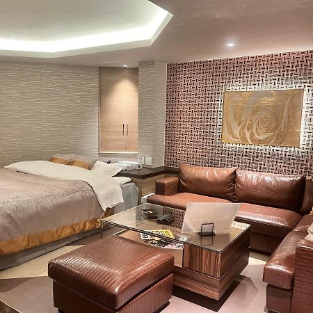 Hotel Crystal Gate Nagoya - Couple Hotel (Adults Only) מראה חיצוני תמונה