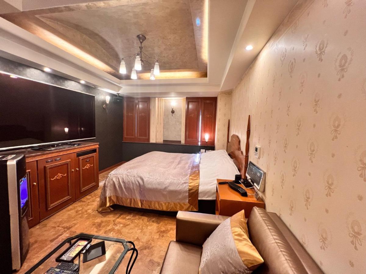 Hotel Crystal Gate Nagoya - Couple Hotel (Adults Only) מראה חיצוני תמונה