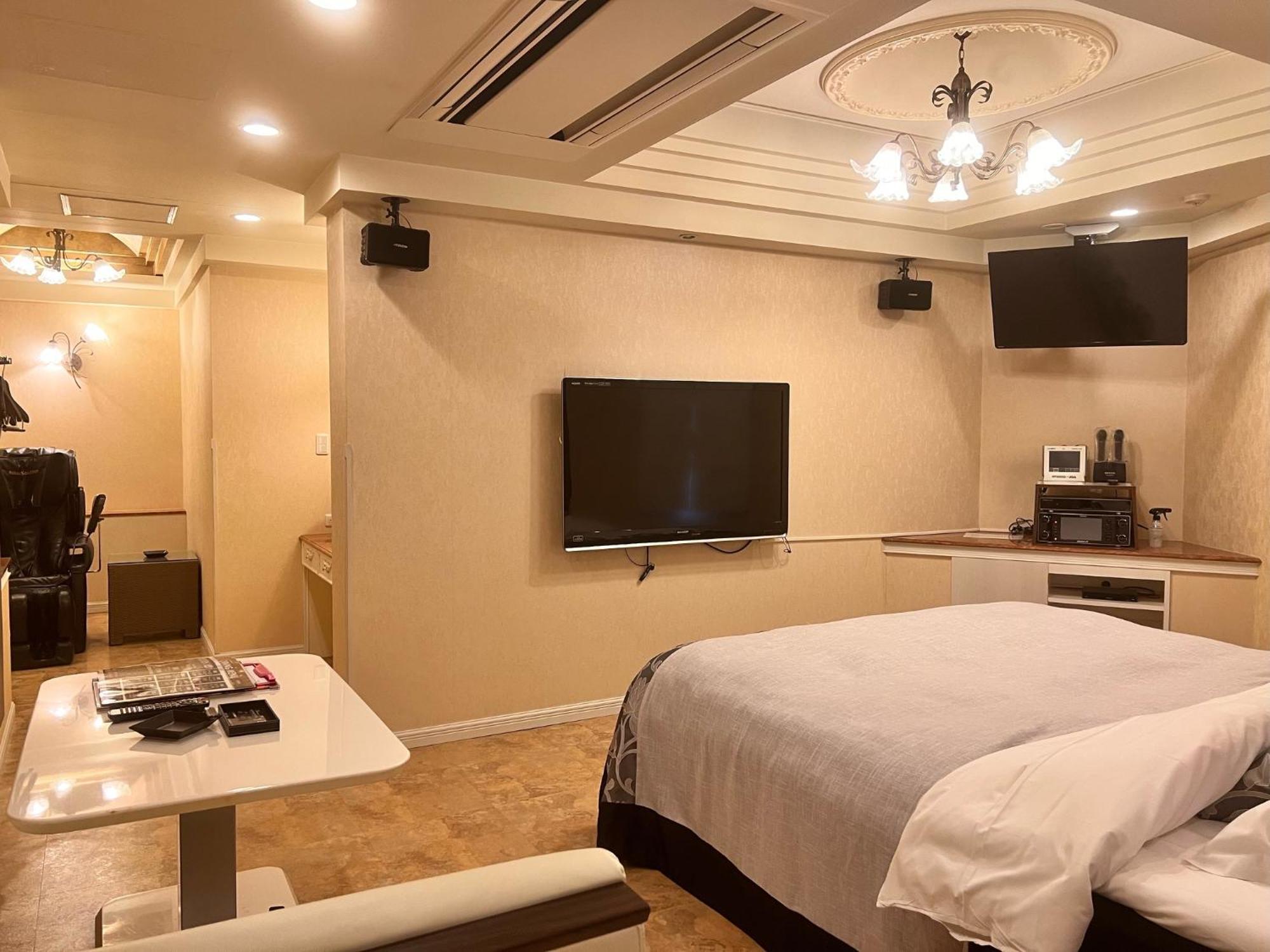 Hotel Crystal Gate Nagoya - Couple Hotel (Adults Only) מראה חיצוני תמונה